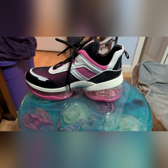 New Michael Kors Olympia Extreme Leather and Scuba Trainer Size 7 - Picture 5 of 10